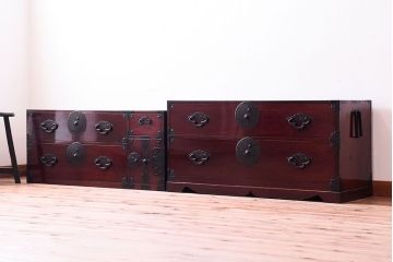 アンティーク家具　古民具・骨董　明治期　前面栗材!二段重ねのアンティーク米沢箪笥