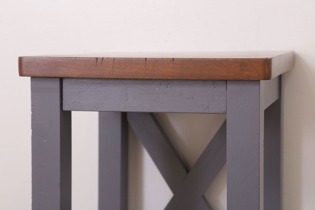 アンティーク雑貨　昭和レトロ　ペイントがかわいい角スツール(ダークグレー)