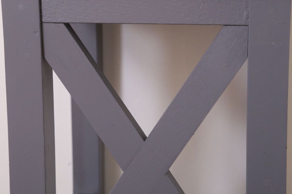 アンティーク雑貨　昭和レトロ　ペイントがかわいい角スツール(ダークグレー)