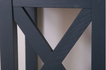 レトロ家具　昭和レトロ　ペイントがかわいい角スツール(ネイビー)