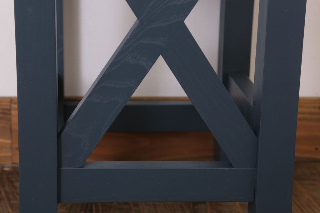 レトロ家具　昭和レトロ　ペイントがかわいい角スツール(ネイビー)