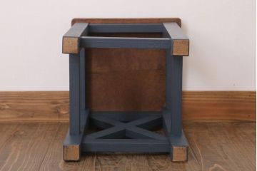 レトロ家具　昭和レトロ　ペイントがかわいい角スツール(ネイビー)