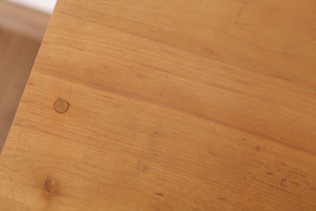 アンティーク雑貨　昭和レトロ　ペイントがかわいい角スツール(オリーブグリーン)(2)