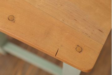 レトロ家具　昭和レトロ　ペイントがかわいい角スツール(くすんだグリーン)