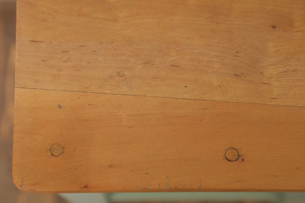 レトロ家具　昭和レトロ　ペイントがかわいい角スツール(くすんだグリーン)