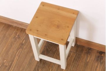 レトロ家具　昭和レトロ　ペイントがかわいい角スツール(ホワイト)(1)