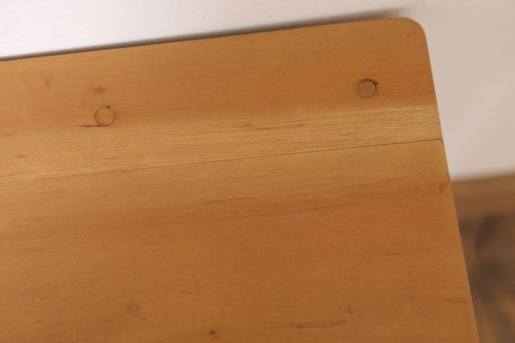 レトロ家具　昭和レトロ　ペイントがかわいい角スツール(ホワイト)(1)