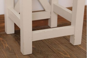 レトロ家具　昭和レトロ　ペイントがかわいい角スツール(ホワイト)(1)