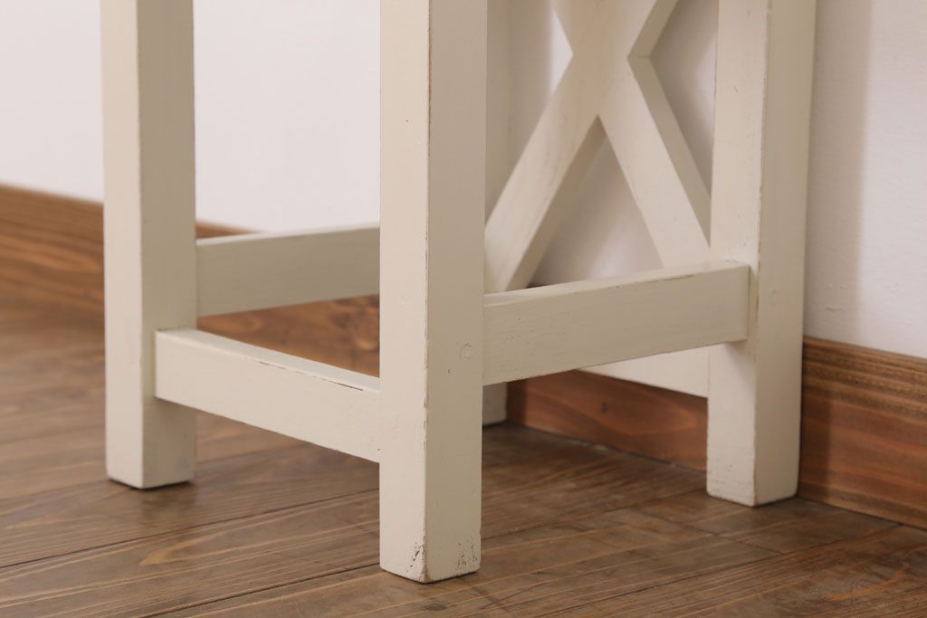 レトロ家具　昭和レトロ　ペイントがかわいい角スツール(ホワイト)(2)