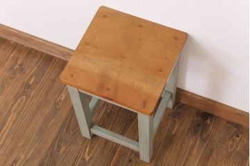 昭和レトロ　ペイントがかわいい角スツール(オリーブグリーン)(1)