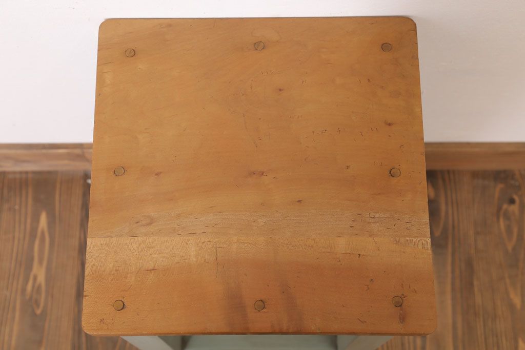 昭和レトロ　ペイントがかわいい角スツール(オリーブグリーン)(1)