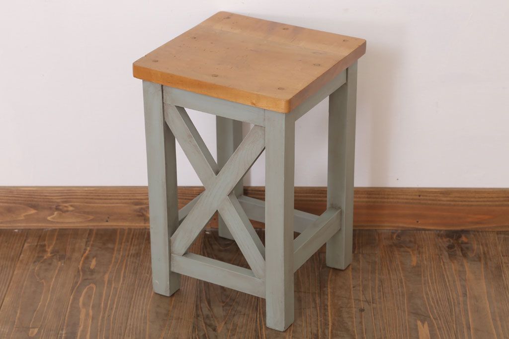 昭和レトロ　ペイントがかわいい角スツール(オリーブグリーン)(1)