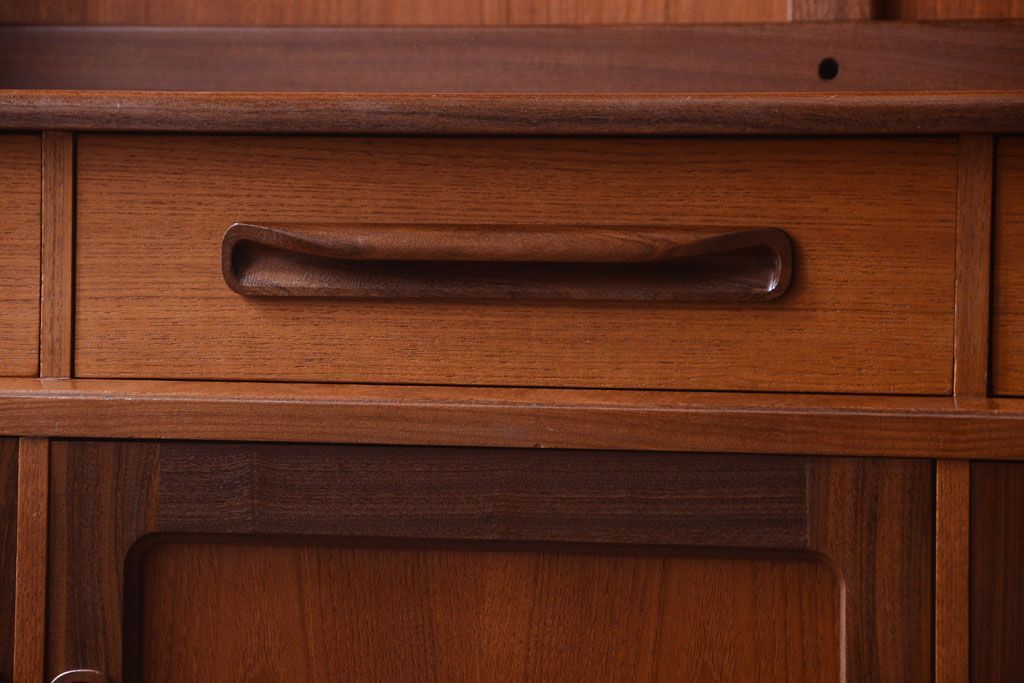 ヴィンテージ家具　北欧ビンテージ　G-PLAN　上質なキャビネット(重ね収納棚)