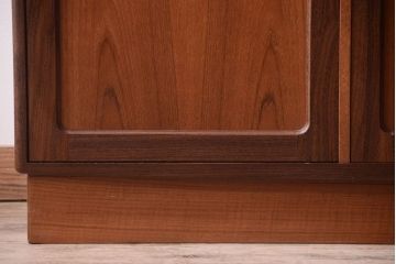 ヴィンテージ家具　北欧ビンテージ　G-PLAN　上質なキャビネット(重ね収納棚)