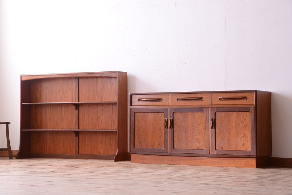 ヴィンテージ家具　北欧ビンテージ　G-PLAN　上質なキャビネット(重ね収納棚)