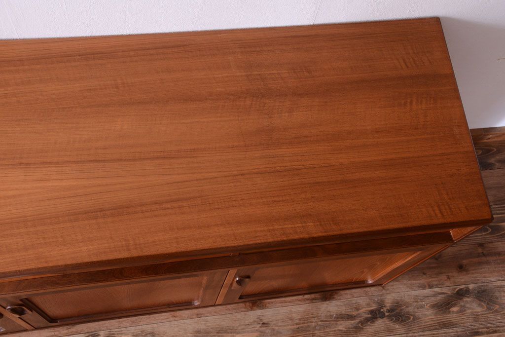 ヴィンテージ家具　北欧ビンテージ　G-PLAN　上質なキャビネット(重ね収納棚)