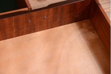 ヴィンテージ家具　マホガニー突板!イギリスビンテージサイドボード(リビングボード)