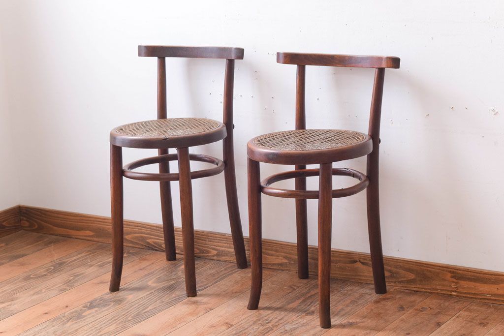 中古　秋田木工　ビンテージ　編座面の上質なチェア2脚セット