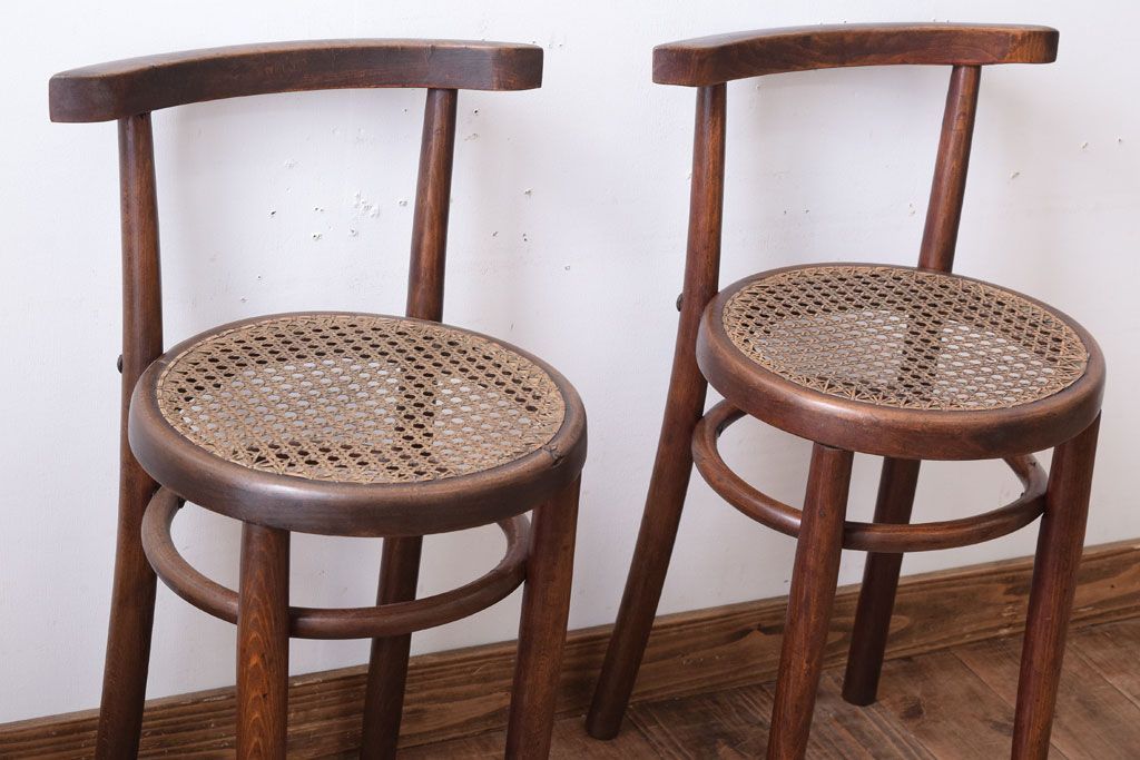 中古　秋田木工　ビンテージ　編座面の上質なチェア2脚セット