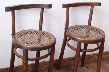 中古　秋田木工　ビンテージ　編座面の上質なチェア2脚セット