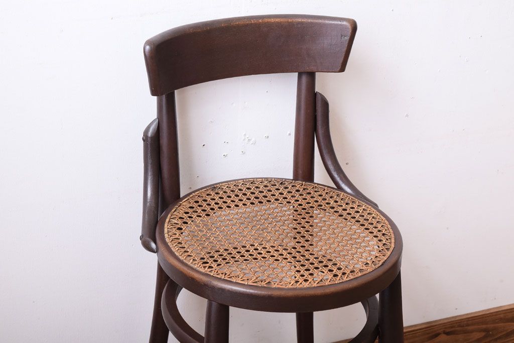 中古　秋田木工　ビンテージ　編座面の上質なチェア