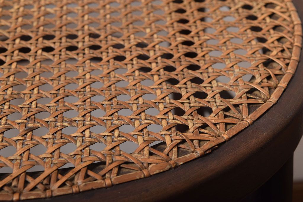 中古　秋田木工　ビンテージ　編座面の上質なチェア