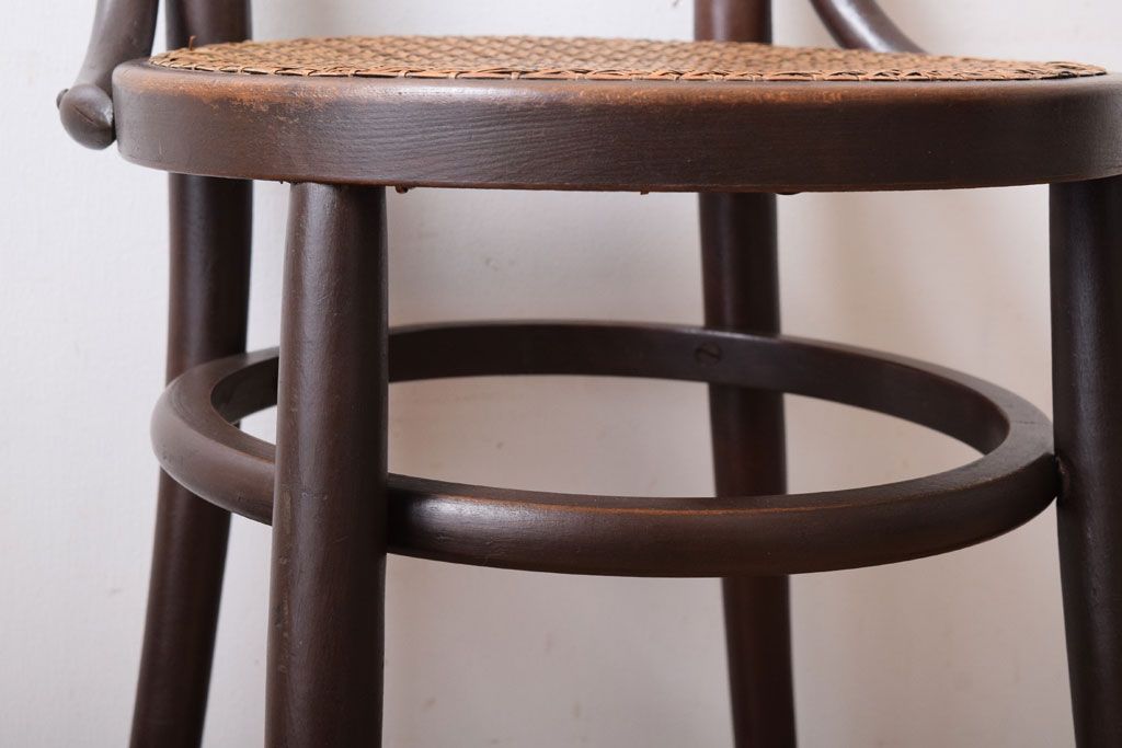 中古　秋田木工　ビンテージ　編座面の上質なチェア