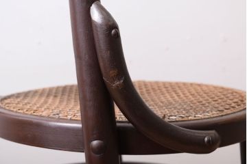 中古　秋田木工　ビンテージ　編座面の上質なチェア