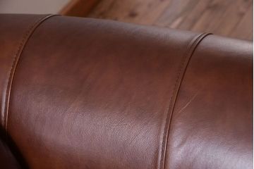 中古　イタリア製　本革　トリプルソファ(3人掛けソファ)