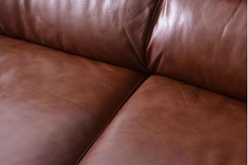 中古　イタリア製　本革　トリプルソファ(3人掛けソファ)