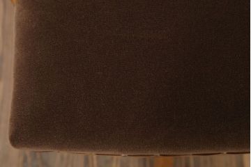 レトロ家具　クッション座面のレトロな背もたれ付き回転イス