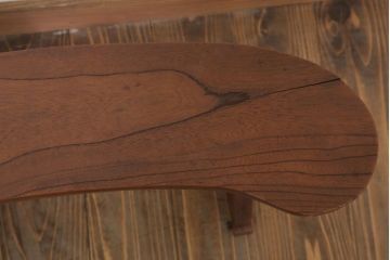 アンティーク雑貨　和製アンティーク　欅材製肘掛け(脇息)