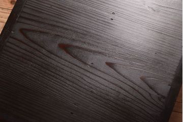 アンティーク家具　和モダンスタイル　脚付き!古い木のアンティーク四尺水屋箪笥ローボード(テレビ台、キャビネット、収納棚)