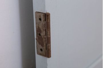 アンティークペイントのレトロなドア