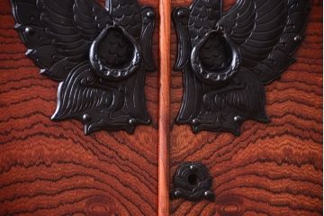 中古　岩谷堂民芸　上質な衣装箪笥(観音箪笥)