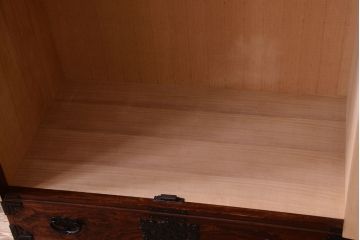 中古　岩谷堂民芸　上質な衣装箪笥(観音箪笥)