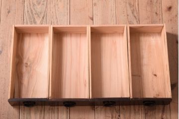 アンティーク家具　古民具・骨董　和製アンティークの上質な四尺水屋箪笥サイドボード