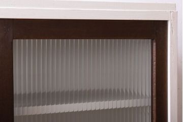 アンティーク家具　アンティークホワイトペイント　モールガラス引き戸のキャビネット(収納棚)