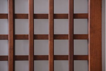 古民具・骨董　すりガラス入り　上質な和製アンティーク格子蔵戸(玄関戸)