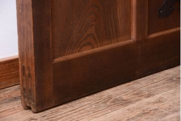 古民具・骨董　すりガラス入り　上質な和製アンティーク格子蔵戸(玄関戸)