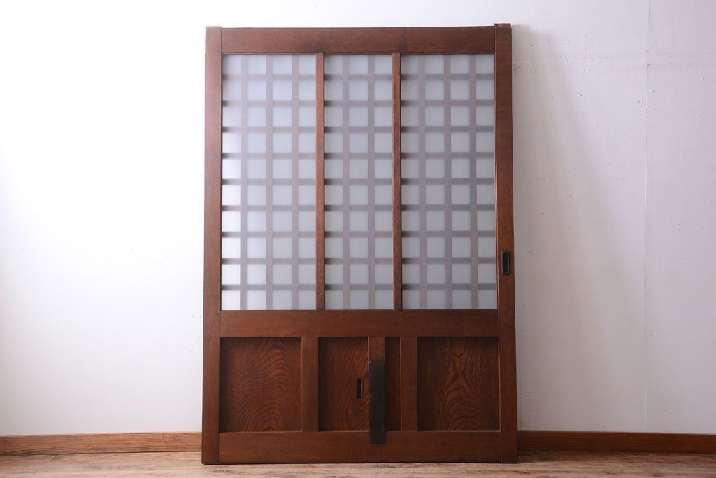 古民具・骨董　すりガラス入り　上質な和製アンティーク格子蔵戸(玄関戸)