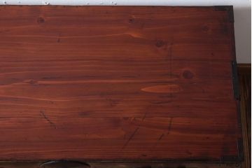 アンティーク家具　古民具・骨董　古い木の重ね衣装箪笥(時代箪笥)