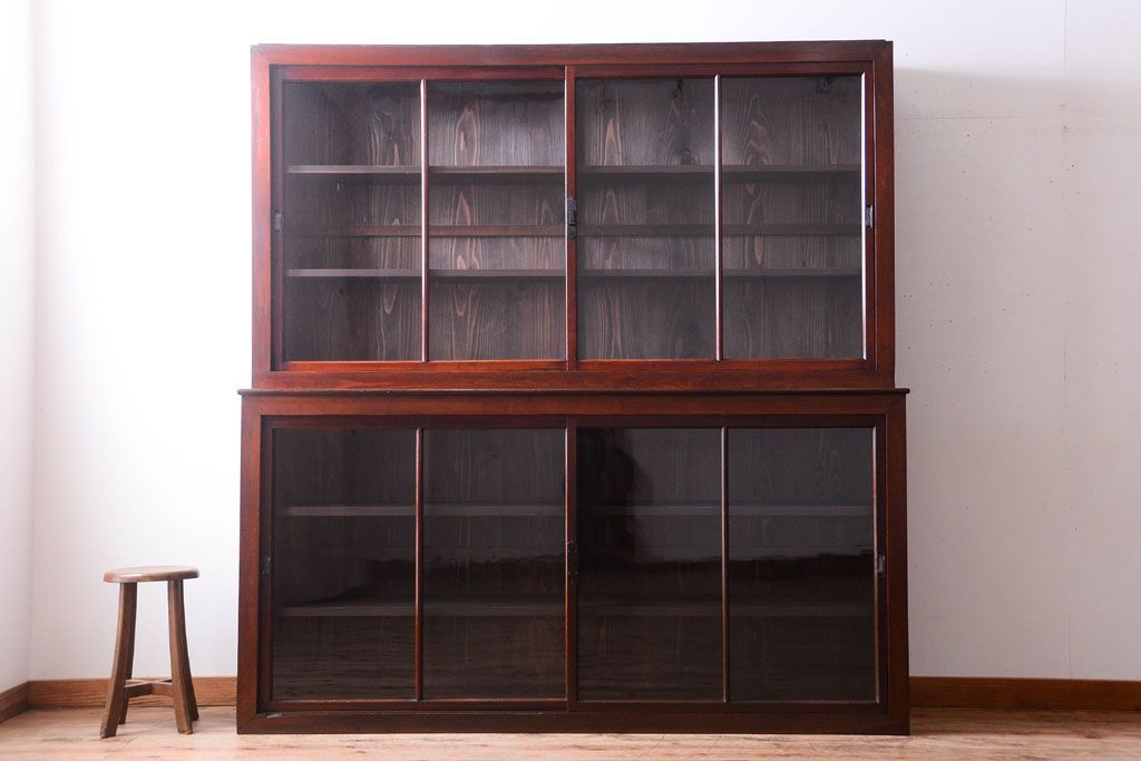 アンティーク家具　和製アンティーク　2枚引き戸!2段重ね収納棚(食器棚・キャビネット)