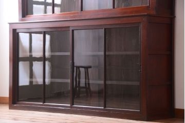 アンティーク家具　和製アンティーク　2枚引き戸!2段重ね収納棚(食器棚・キャビネット)