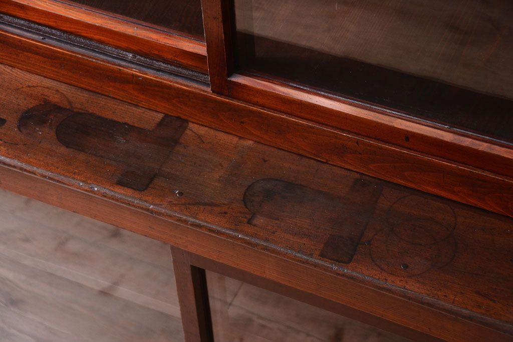 アンティーク家具　和製アンティーク　2枚引き戸!2段重ね収納棚(食器棚・キャビネット)