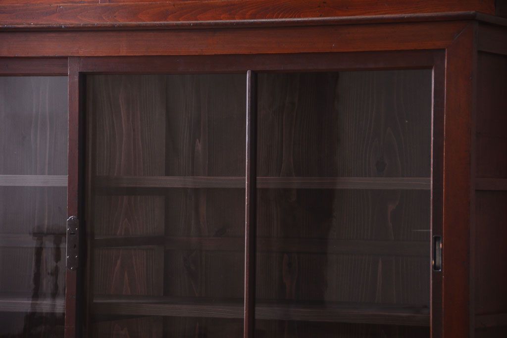 アンティーク家具　和製アンティーク　2枚引き戸!2段重ね収納棚(食器棚・キャビネット)