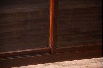 アンティーク家具　和製アンティーク　2枚引き戸!2段重ね収納棚(食器棚・キャビネット)