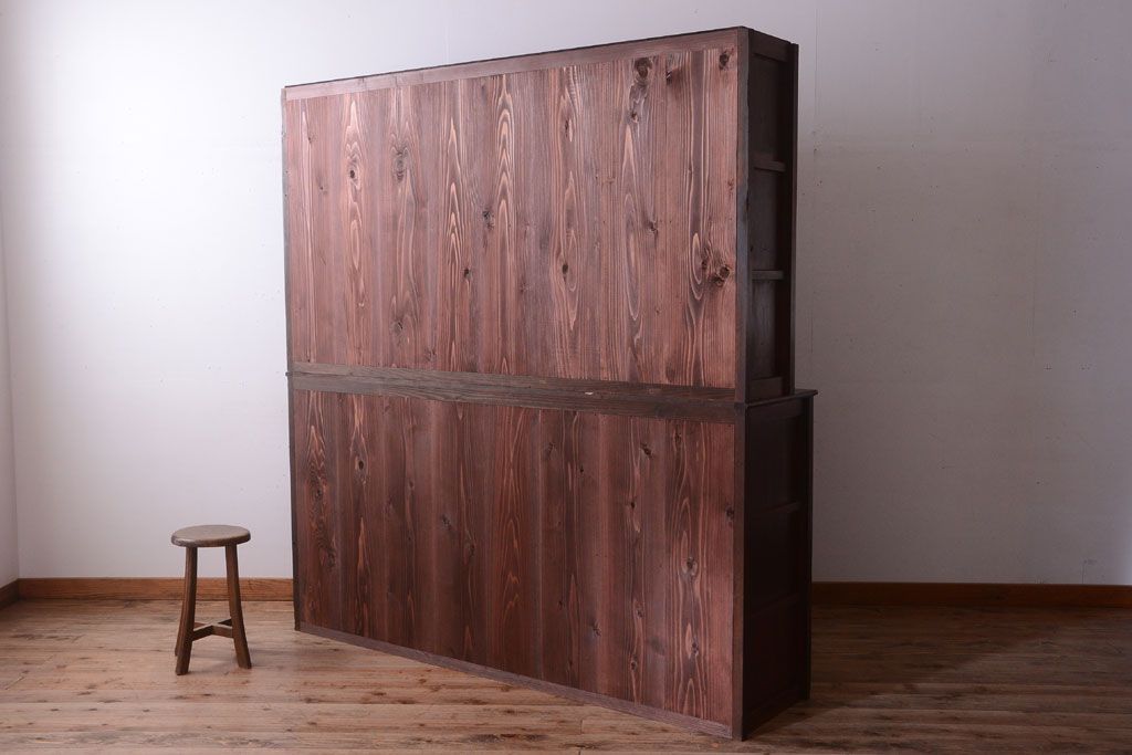 アンティーク家具　和製アンティーク　2枚引き戸!2段重ね収納棚(食器棚・キャビネット)