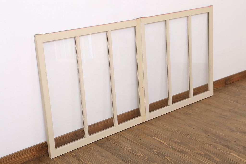 アンティークのペイント引き戸2枚セット(ガラス戸・窓)(1)