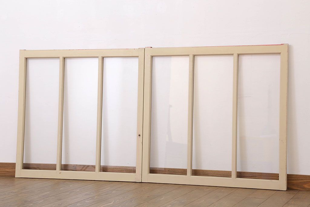 アンティークのペイント引き戸2枚セット(ガラス戸・窓)(2)